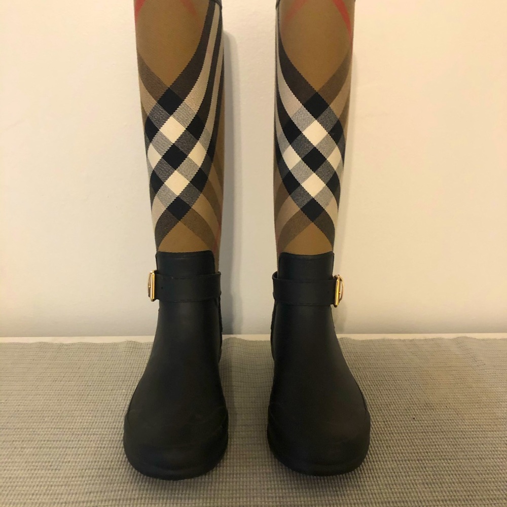 Never worn Burberry Rainboots. Originally $420